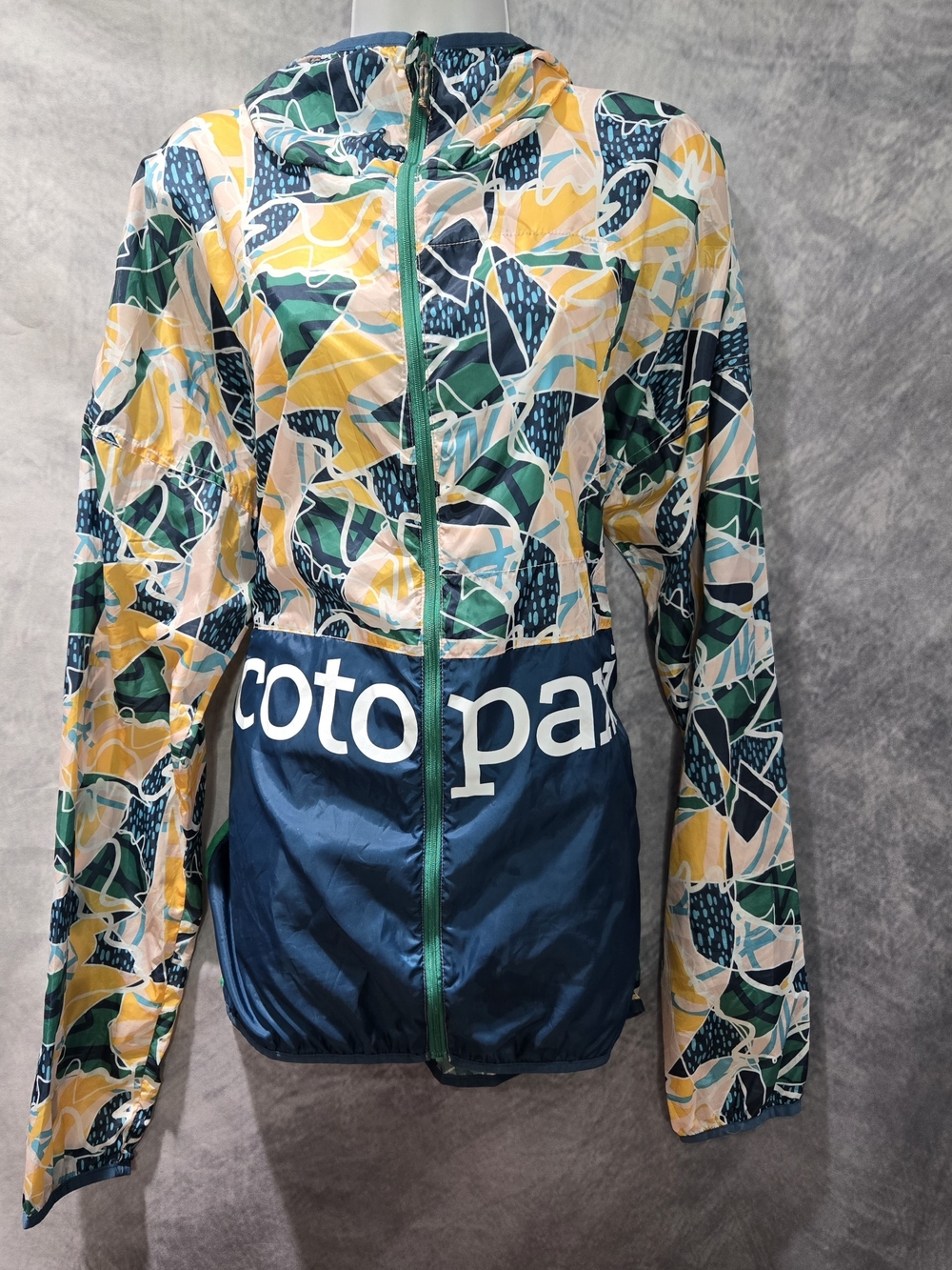 Cotopaxi Teca Patterned Full-Zip Windbreaker